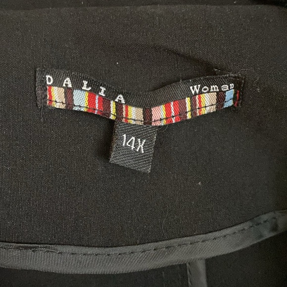 Long black suit jacket - Picture 2 of 10